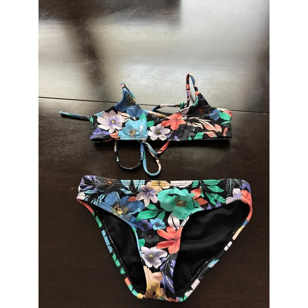 Swim suit